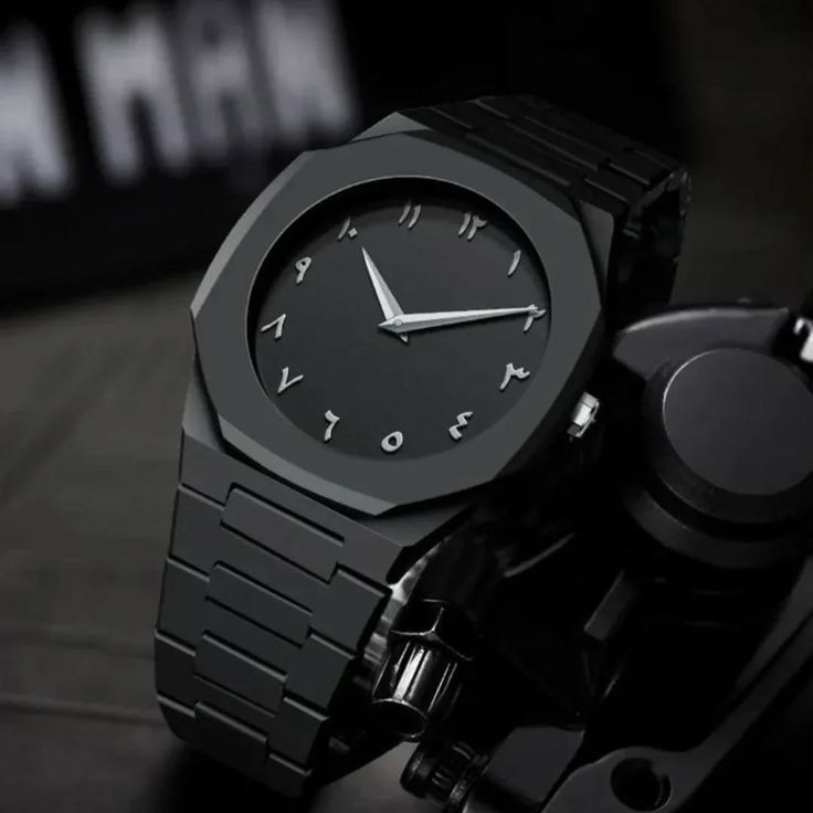 Black Aura Watch
